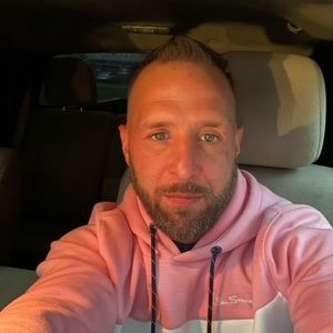 Meet your Posher, Pat